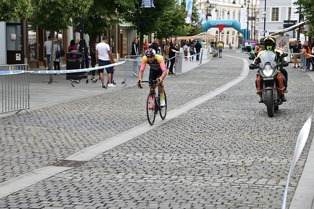 图拉姆：我们遭遇了一位难以置信的门将；我的体能未完全恢复
